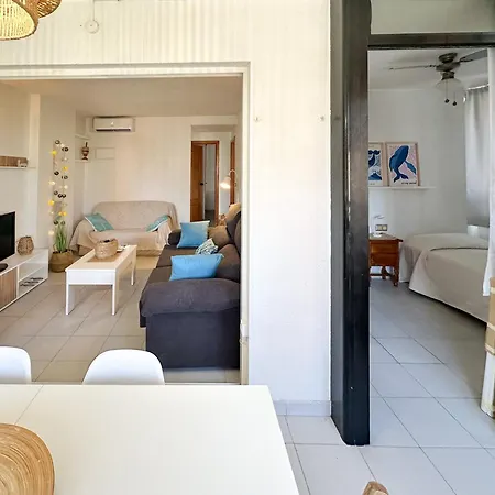Centrico Con Piscina Apartment *